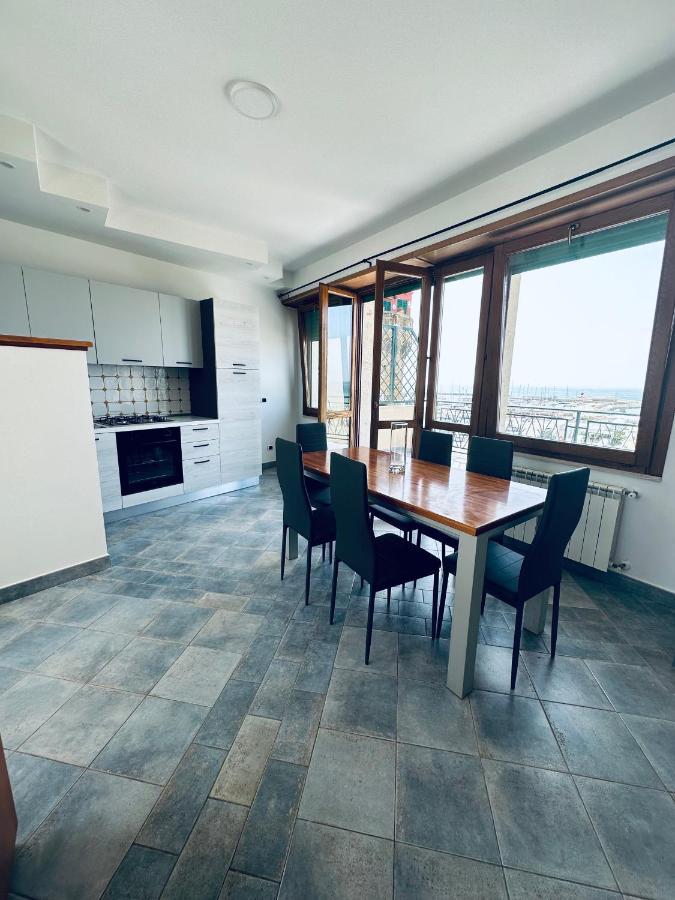 Newhouse Victoria - Sea View Apartment Nettuno Eksteriør billede