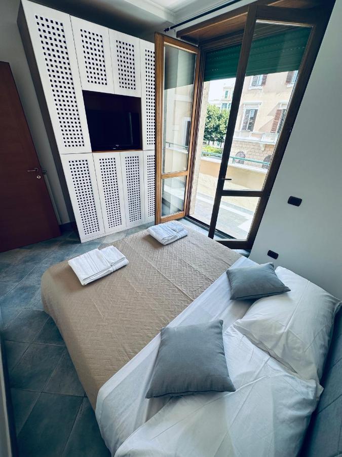 Newhouse Victoria - Sea View Apartment Nettuno Eksteriør billede